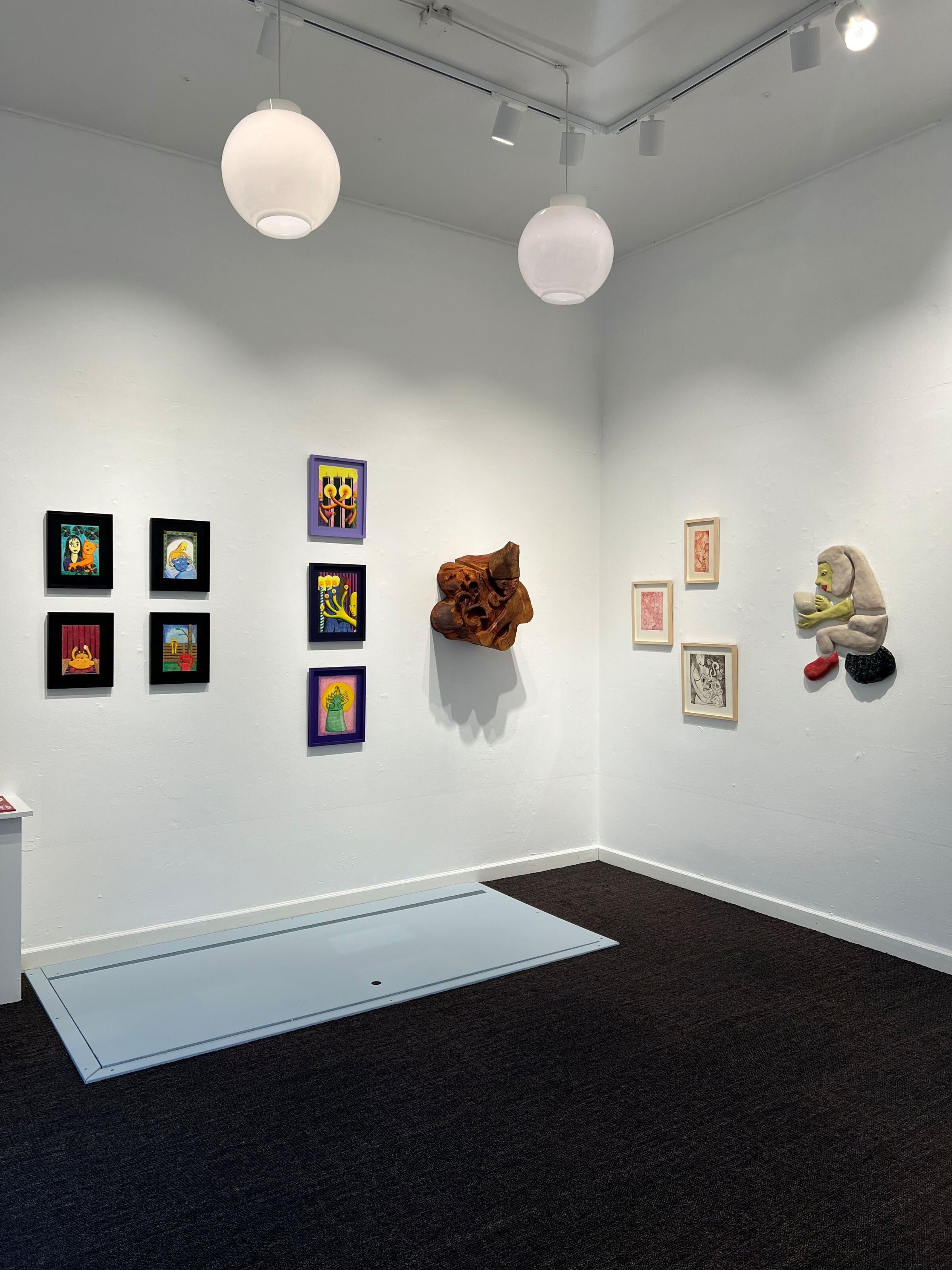 Mette Rasmussen udstilling Vrangagtige billeder på Københavns Kunsthandel, 2025. Installationsfoto: Københavns Kunsthandel