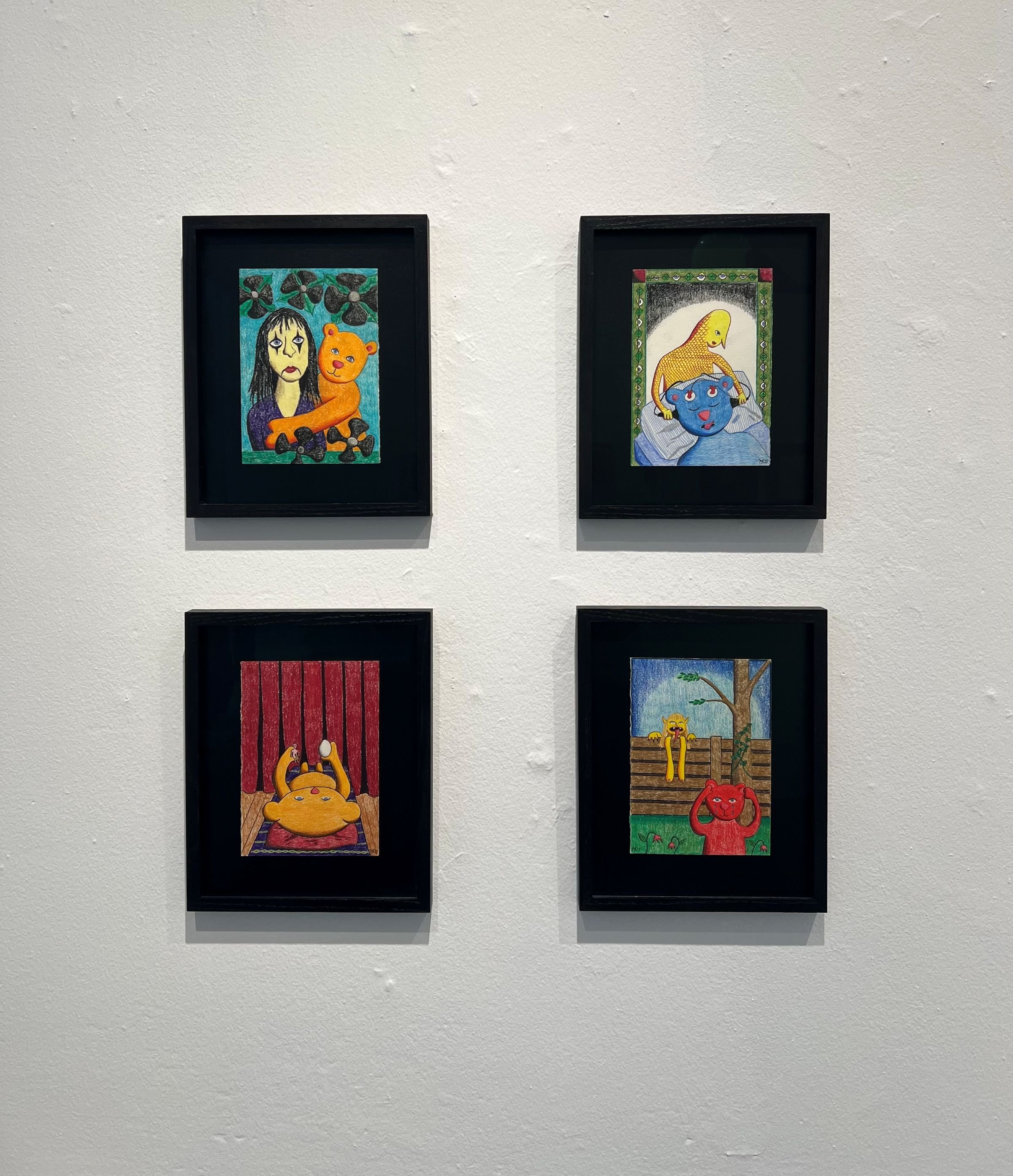 Mette Rasmussen udstilling <i>Vrangagtige billeder</i> på Københavns Kunsthandel, 2025. Installationsfoto: Københavns Kunsthandel