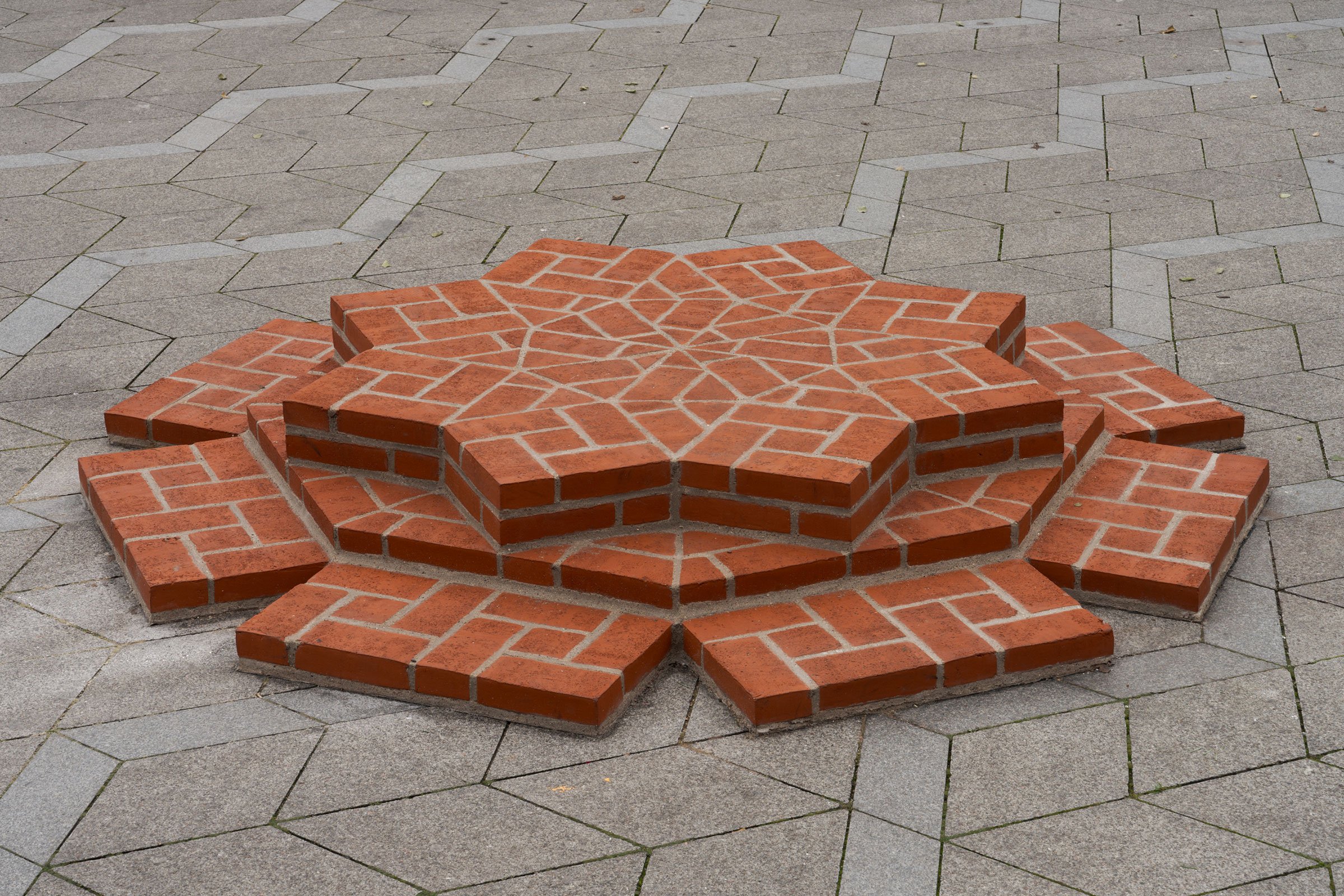 View fra udstillingen <i>Ornaments of the Silenced</i> af Lina Hashim. Foto: David Stjernholm.