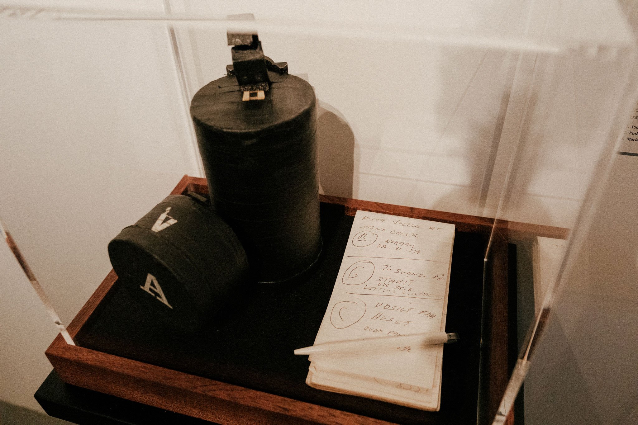 View fra udstillingen <i>Verden omkring os</i>. Foto: Malthe Ivarsson.