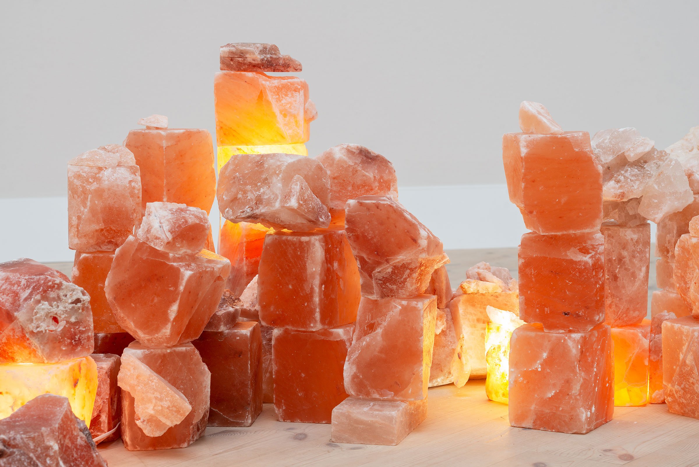 View fra udstillingen <i>Searching Through the Dark and the Light</i>. Foto: Jacob Friis Holm Nielsen.