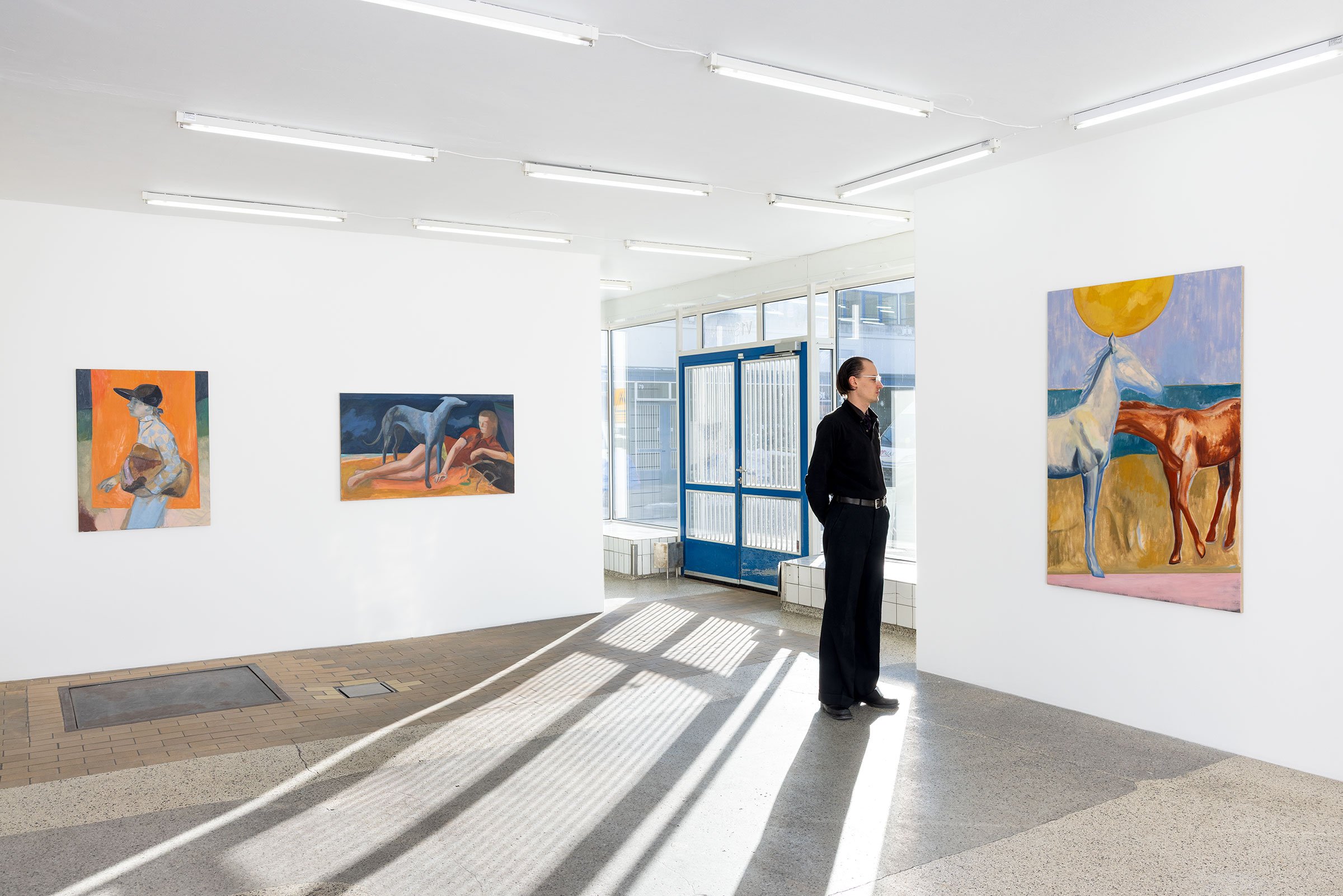 View fra Sven Sandbergs <i>Beneath What Skies</i>. Foto: V1 SALON.