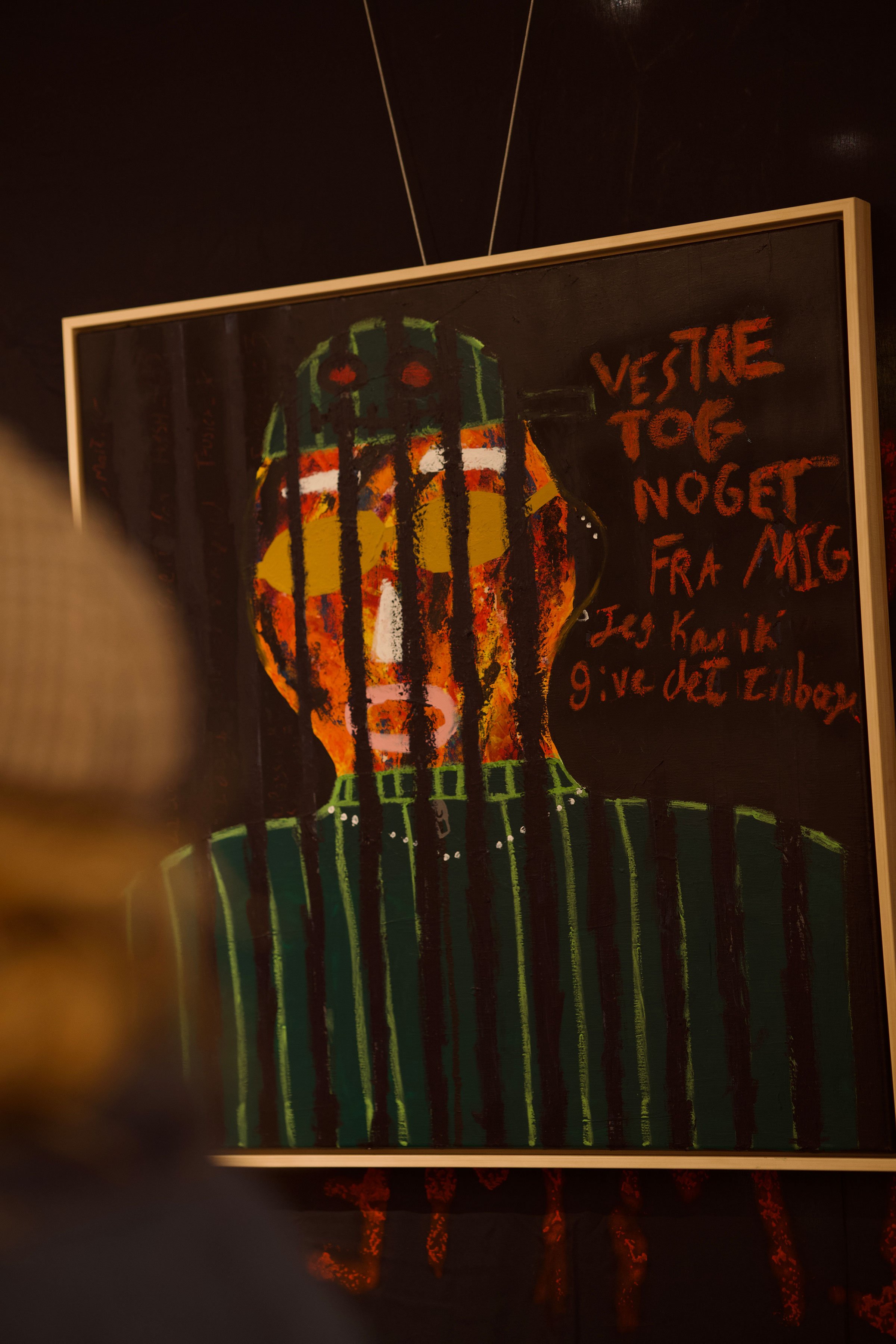 Fra udstillingsåbningen af Haidar Ansari og T.Ankers  <i>GUD BEVARE DE GRIMME BØRN</i>. Foto: Josephine Celine.