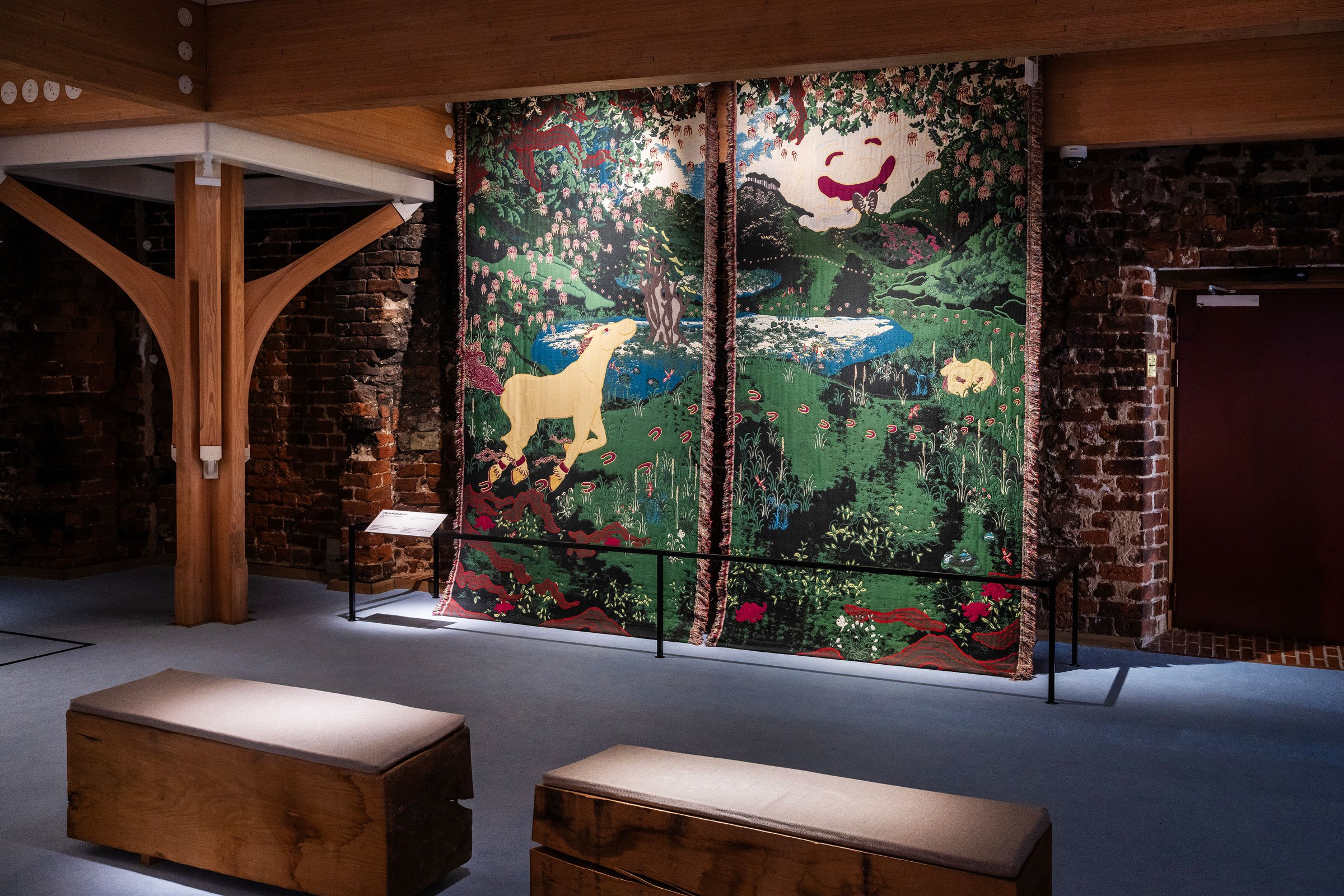 View fra udstillingen <i>Vævede Mesterværker</i> på Koldinghus, 2026. Foto: Maria Tuxen Hedegaard