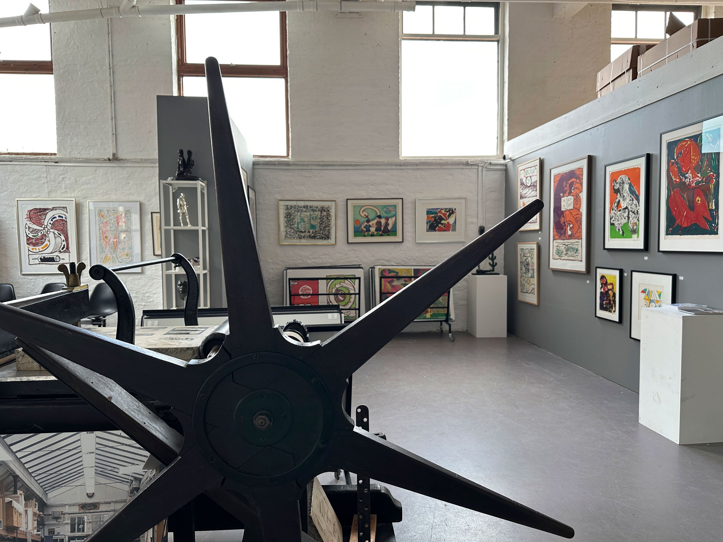 View fra udstillingen <i>COBRA</i>. Foto: Atelier Clot.