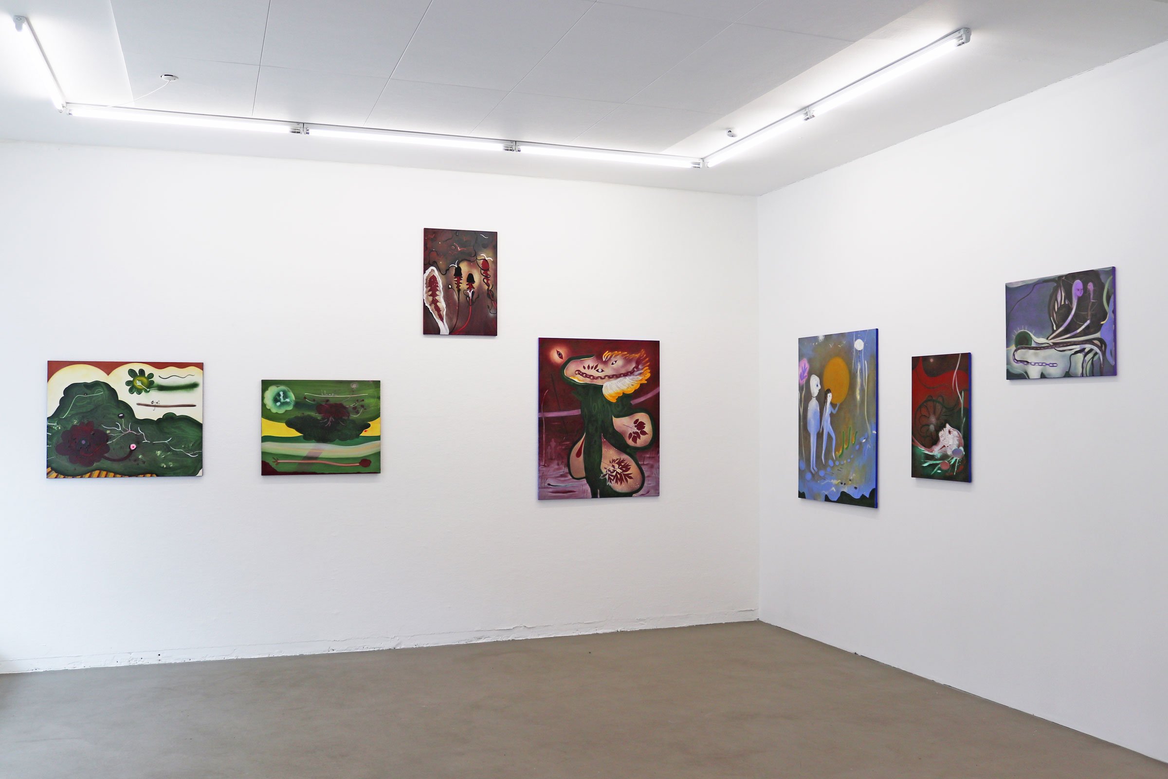 View fra udstillingen <i>Kathrine Ærtebjerg: Øjet ser – Blomsten er død</i>. Foto: Charlotte Fogh Gallery.
