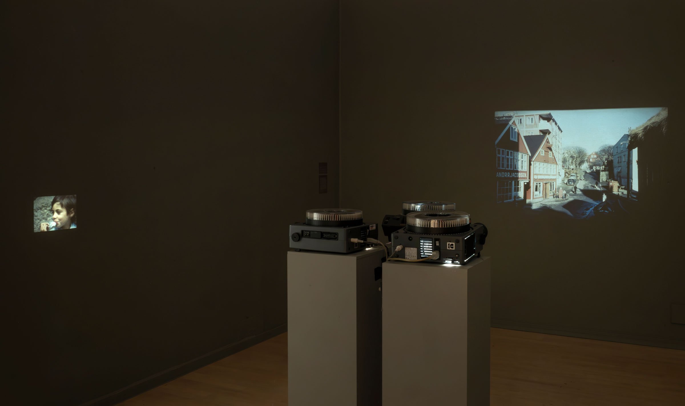 Eva Koch: <i>En Face</i>, 1999. Foto: Torben E. Meyer.