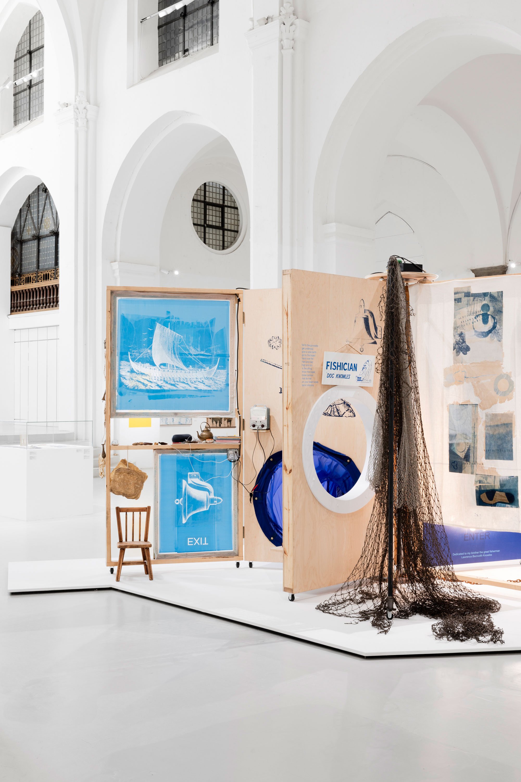 View fra udstillingen <i>Alison Knowles: Retrospektiv 1960-2022</i>. Foto: Mads Holm.