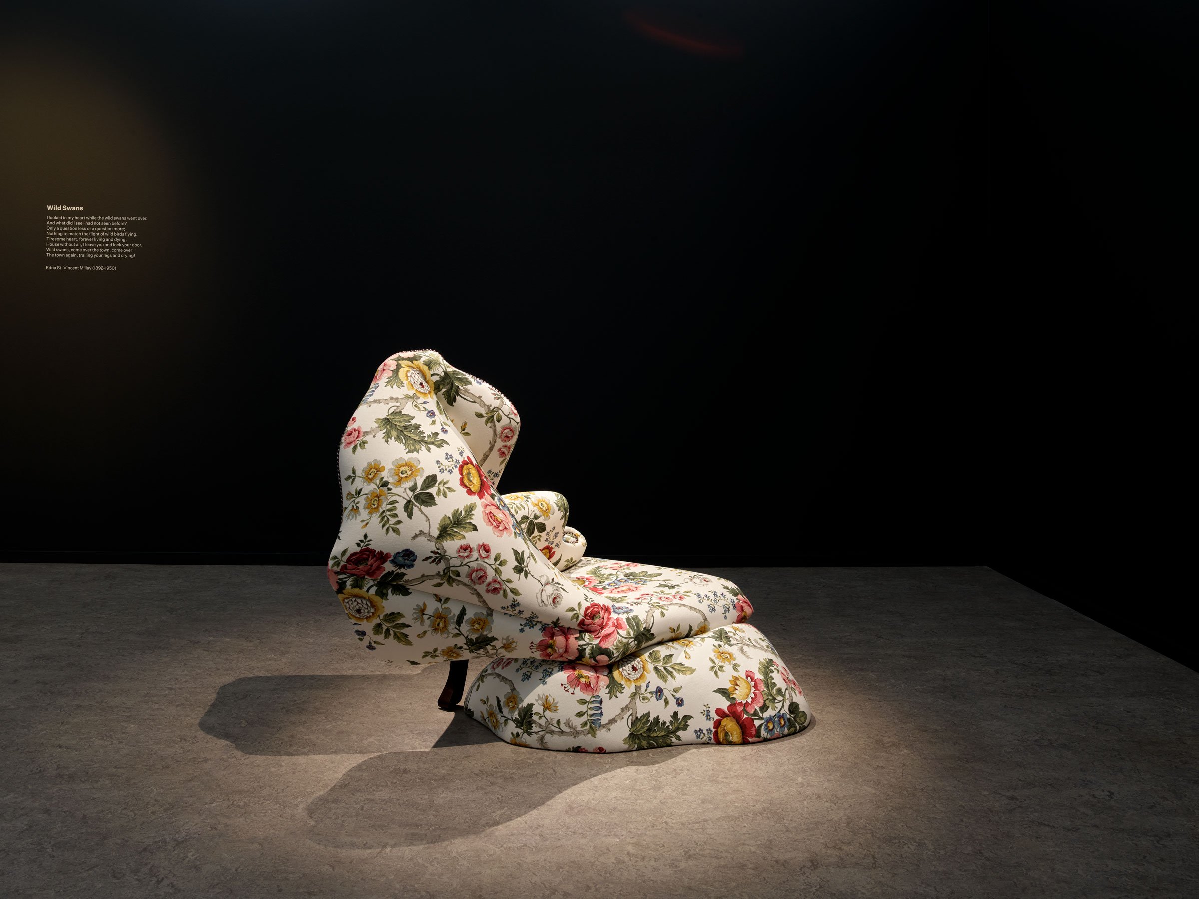 Nina Saunders: <i>Wild Swan</i>, 2019. Foto: Kirstine Mengel