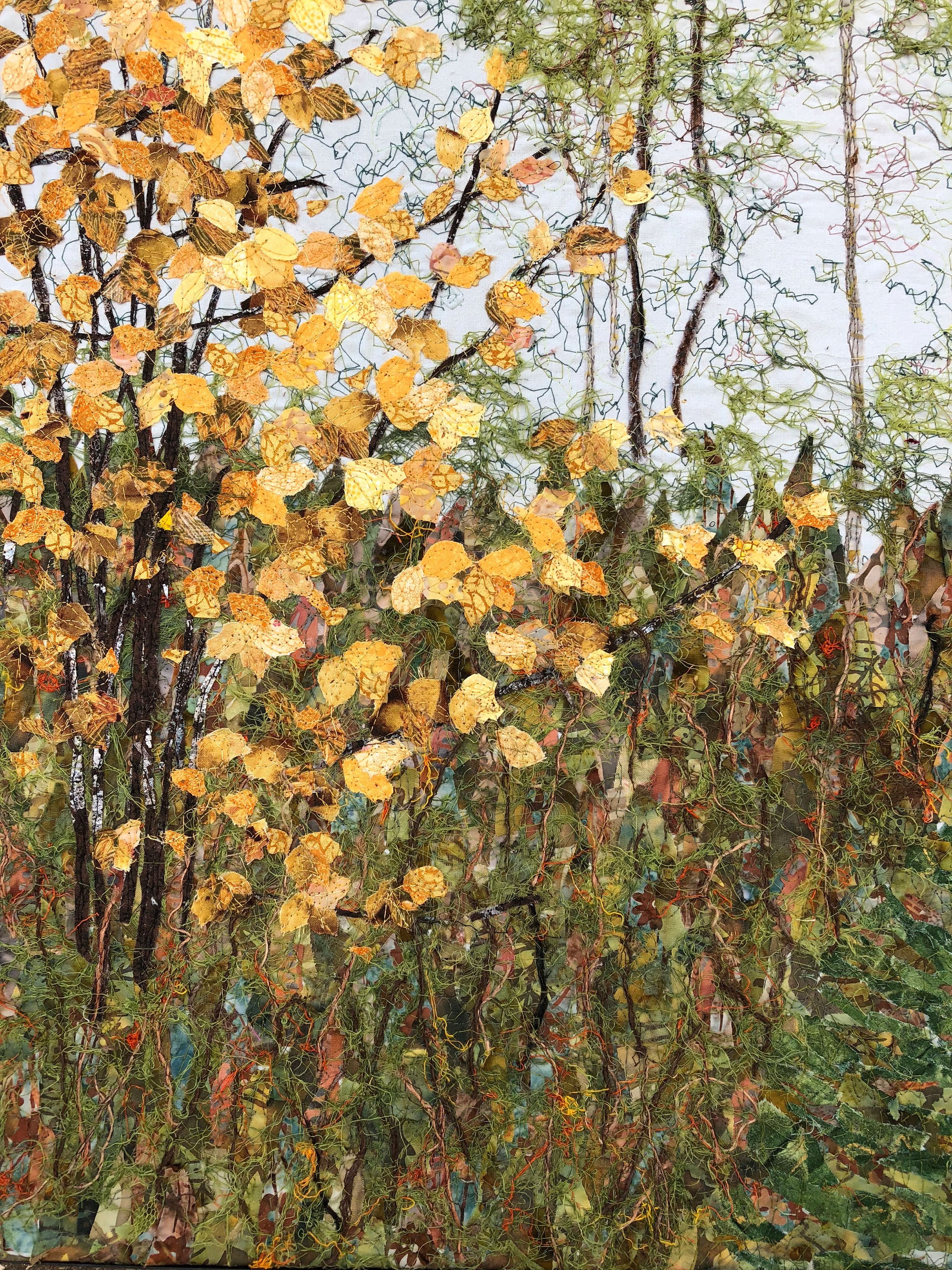 Alice Frost, <i>Efterårets komme</i>, 2023. 40 x 50 cm. Tekstil syet i fri hånd, på almindelig symaskine. Foto: Alice Frost.
