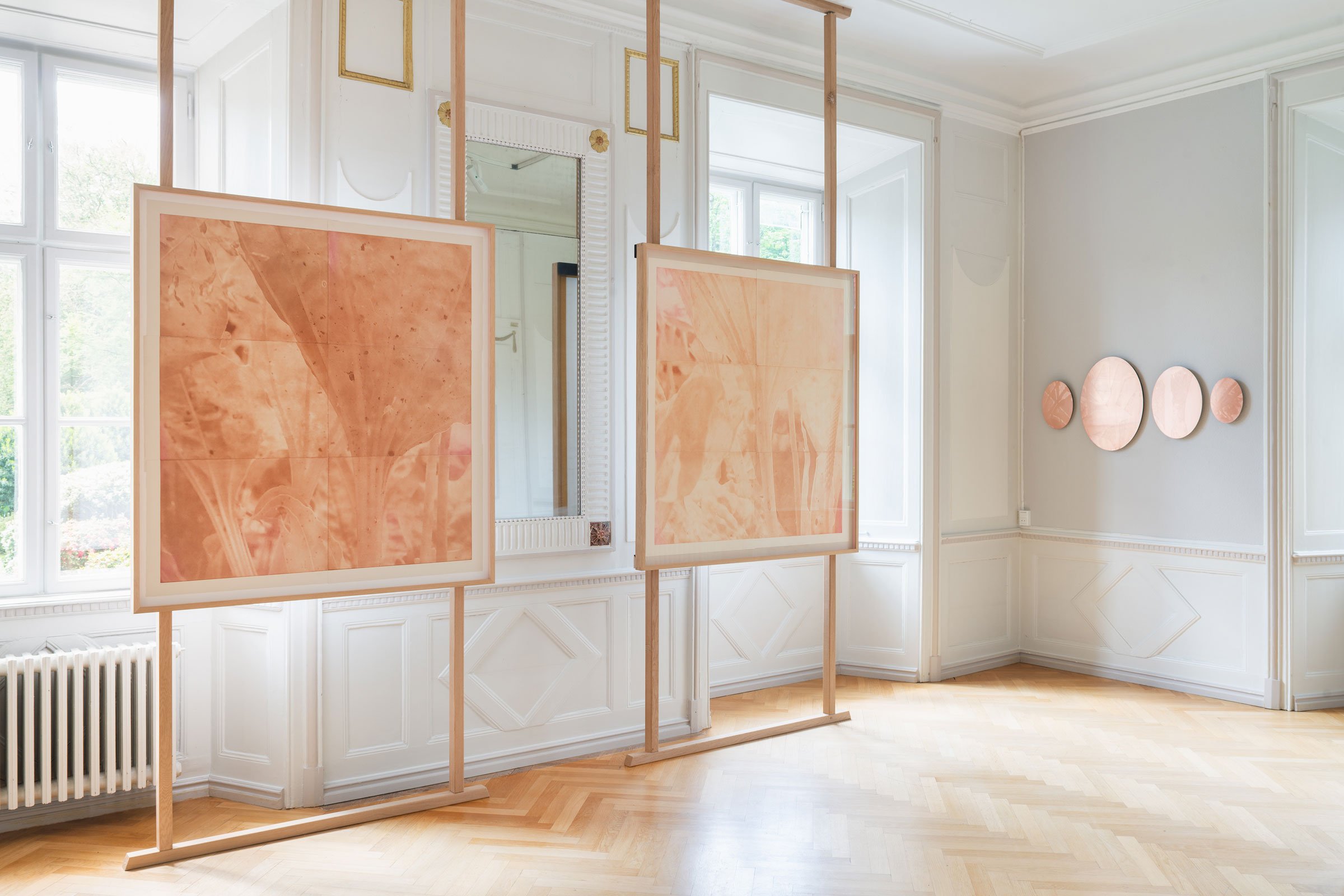Installationsview fra udstillingen <i>Unattended</i> af Anne Marie Ploug. Foto: Jacob Friis-Holm Nielsen.