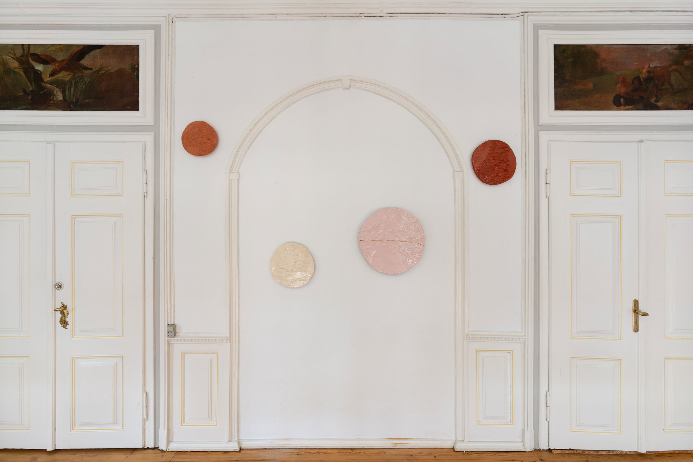 Installationsview fra udstillingen <i>Unattended</i> af Anne Marie Ploug. Foto: Jacob Friis-Holm Nielsen.