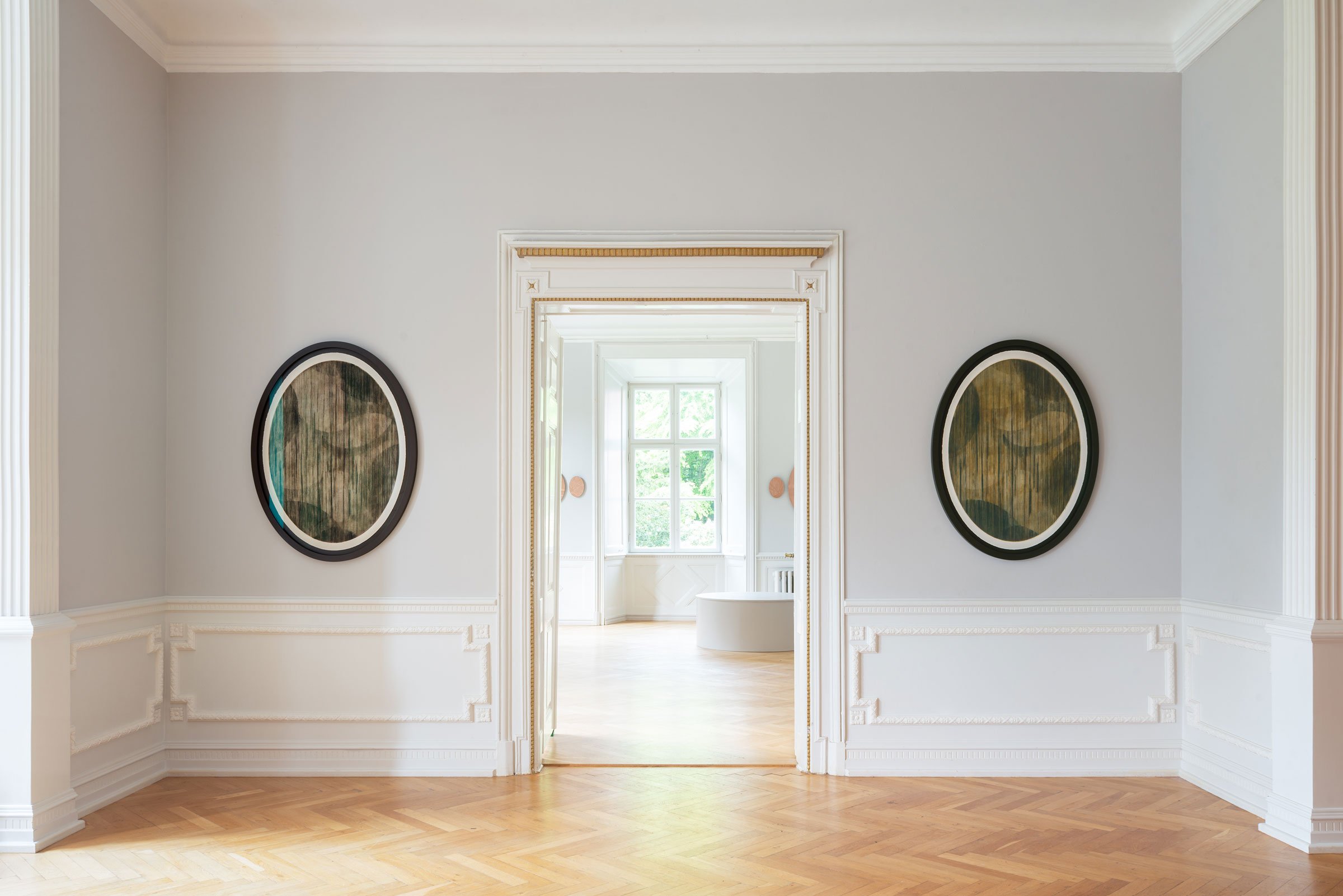 Installationsview fra udstillingen <i>Unattended</i> af Anne Marie Ploug. Foto: Jacob Friis-Holm Nielsen.