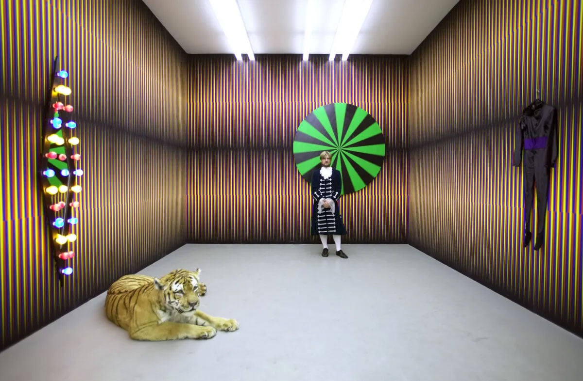 Henrik Plenge Jakobsen: Circus Portikus, 2003. Foto: Helmuth Günzel