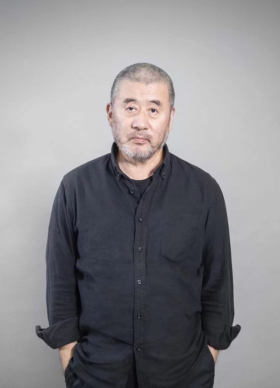 Portrait of Zhang Peili, courtesy of the artist.