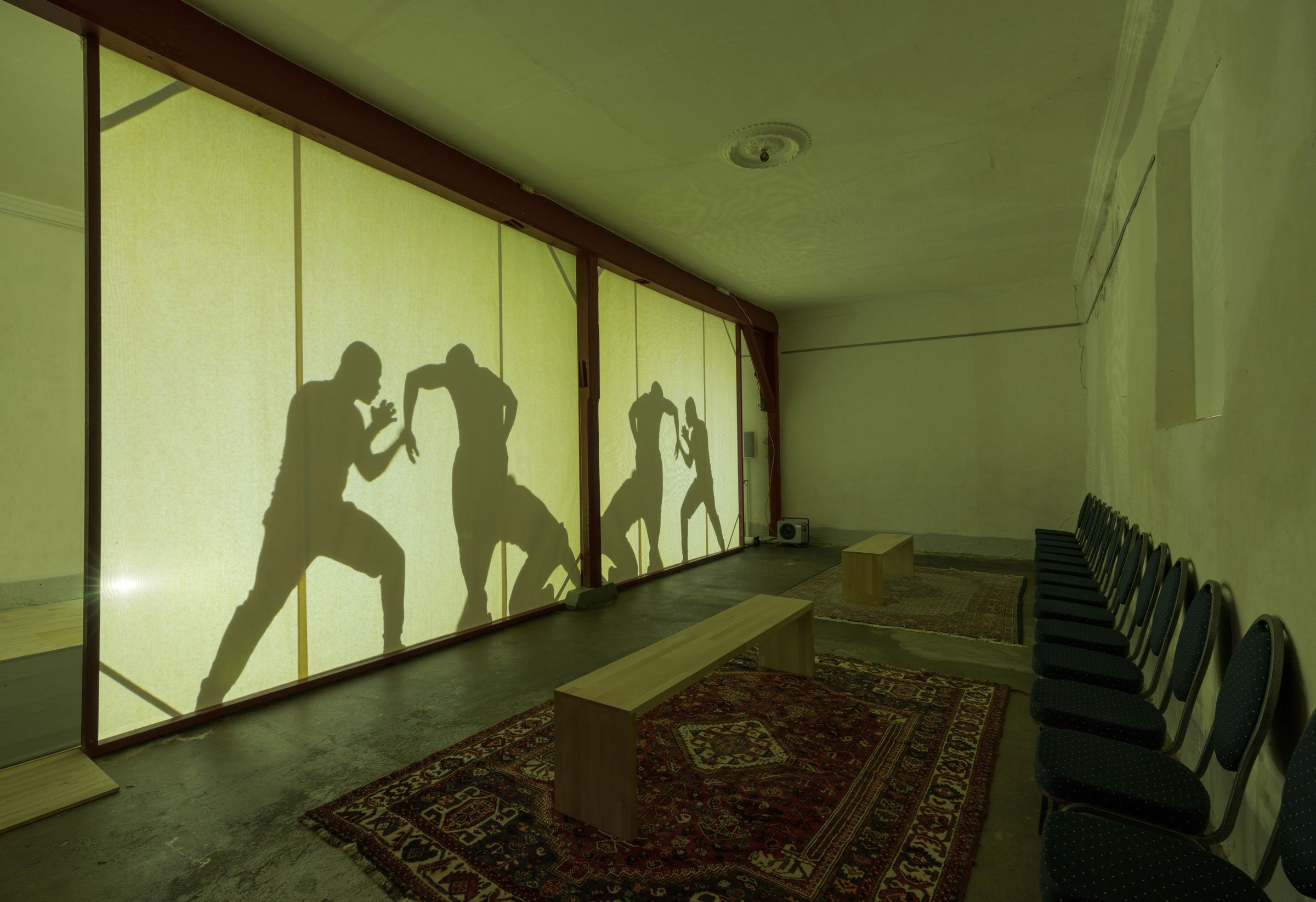 Skyggeteater, The Centre for the Less Good Idea: <i>Thulani Chauke, The Shadow of Space</i>, 2025. Foto: David Stjernholm
