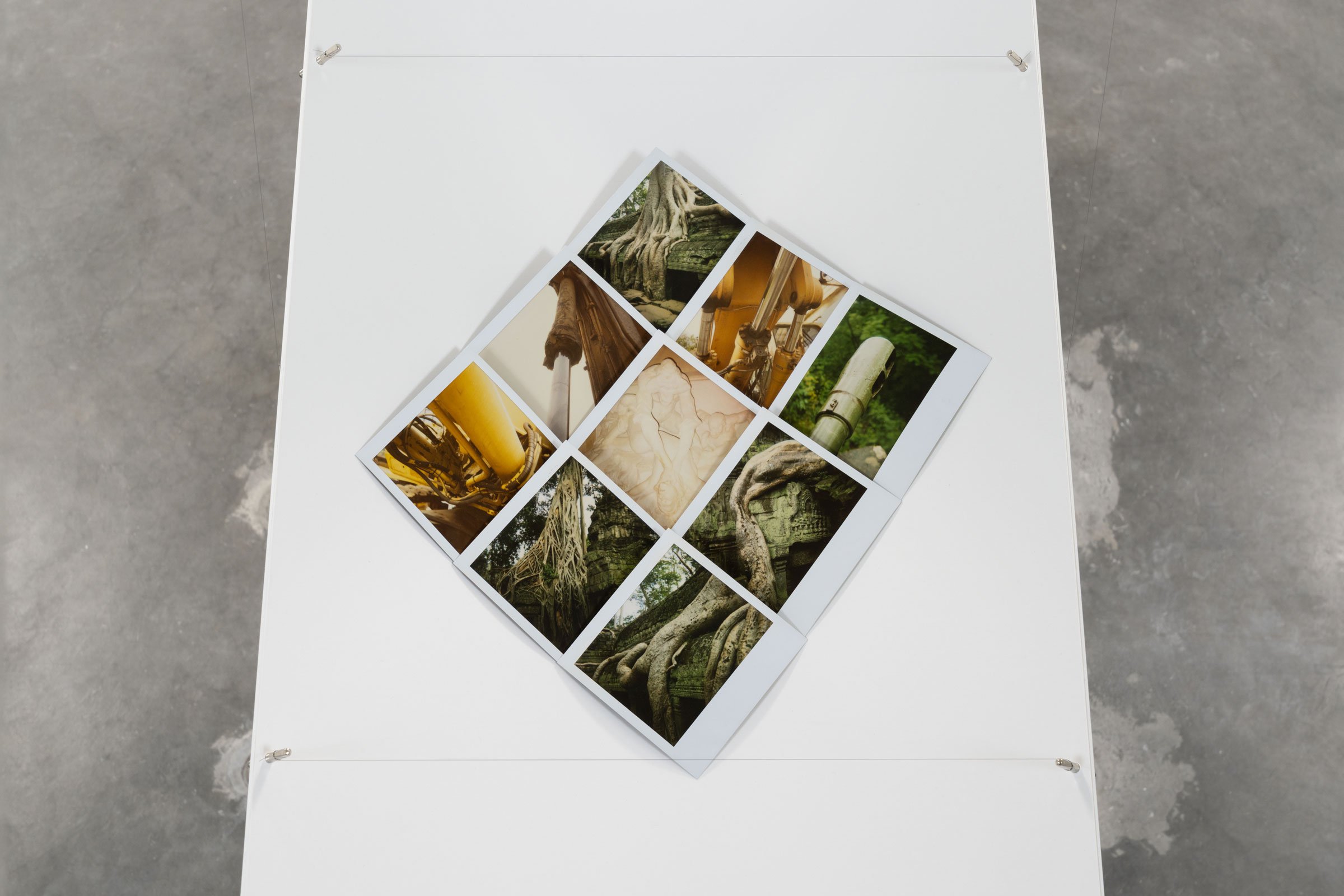 Cyprien Gaillard: <i>Geographical Analogies</i>(detalje), 2006–2026. Fra udstillingen <i>Désespoir des singes</i> på Simian. Foto: Brian Kure / GRAYSC