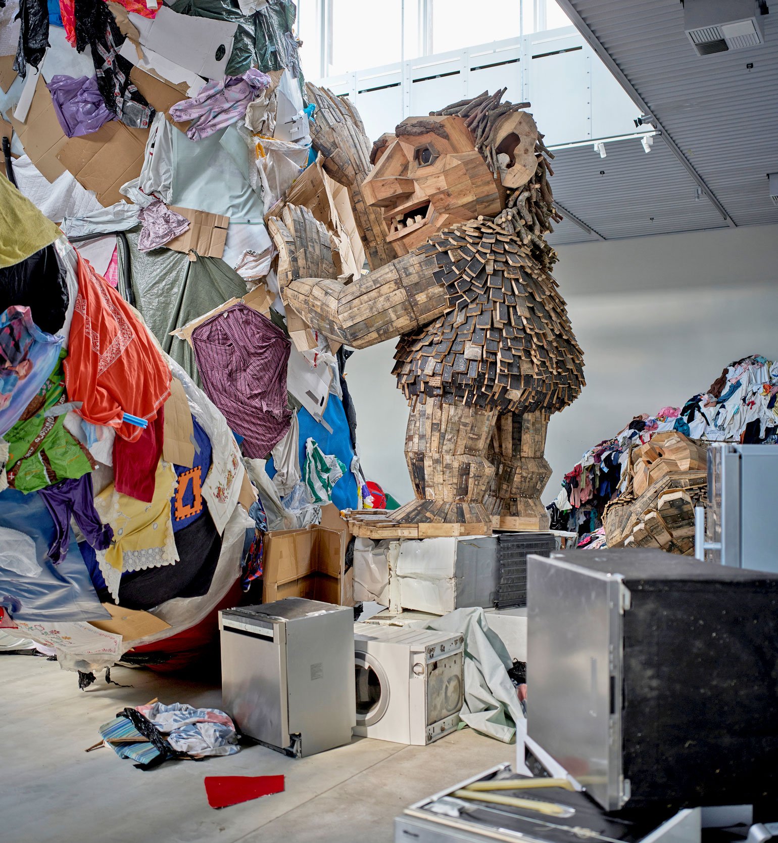 Thomas Dambo: <i>The Garbage Man</i>. ARKEN Museum for Samtidskunst. Foto: Anders Sune Berg