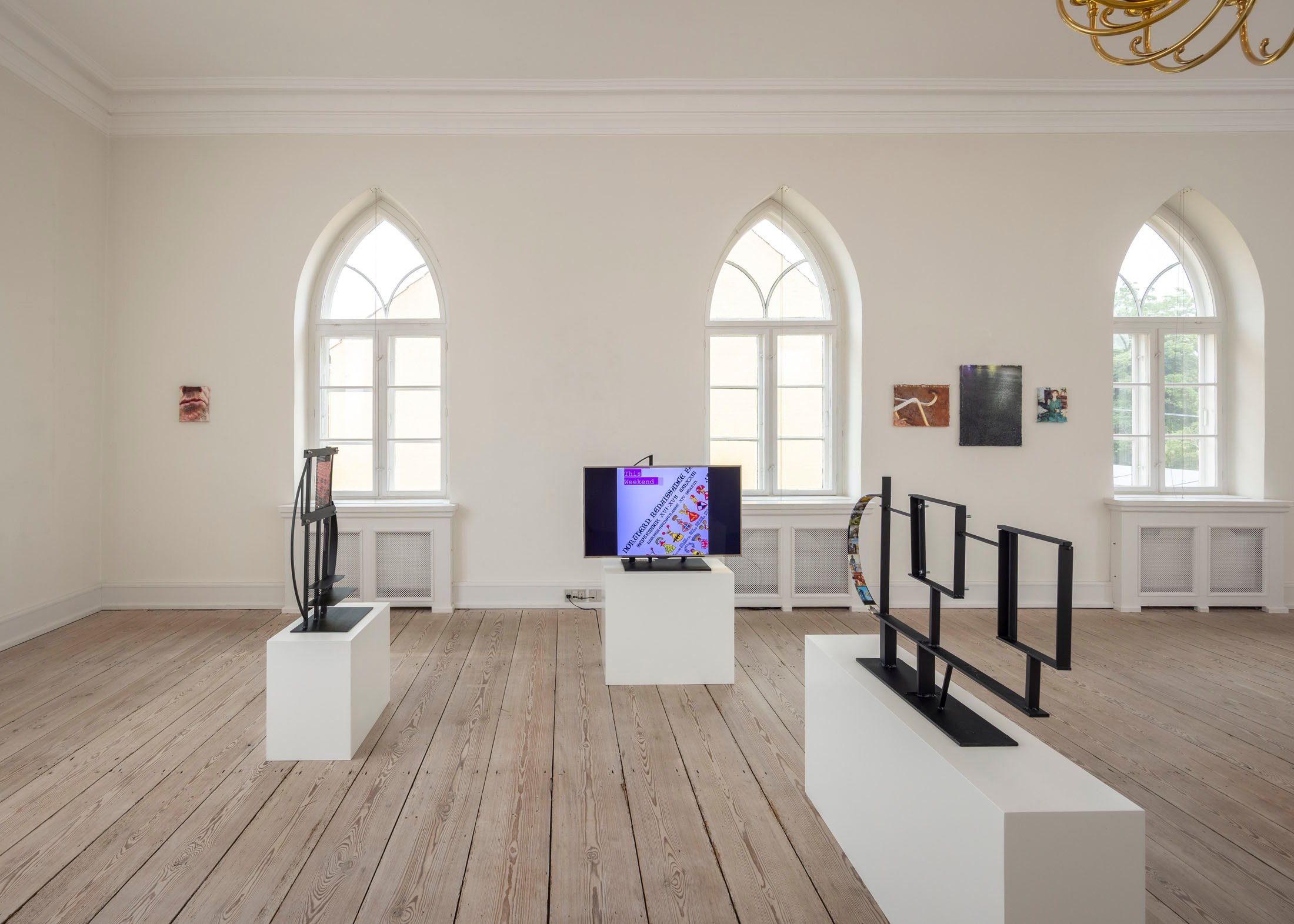 FOR NOW. Installationsview, ORTHUNGA, 2026. Foto: Malle Madsen.