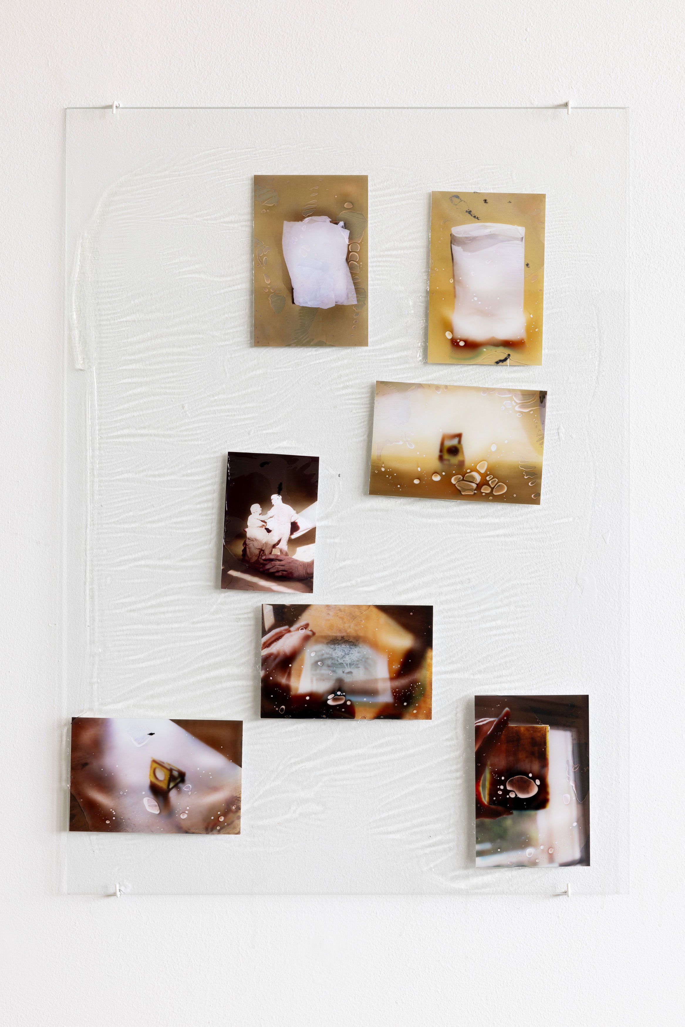 Installationsview, <i>Foreløbig ombrydning</i>, 2026. Foto: Kirstine Autzen.