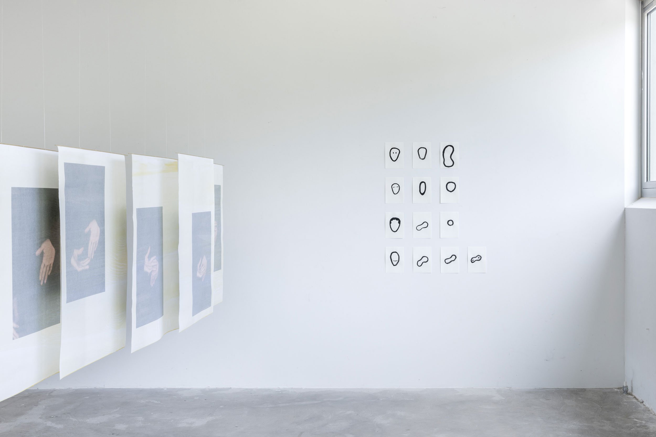 Installationsview, <i>Foreløbig ombrydning</i>, 2026. Foto: Kirstine Autzen.