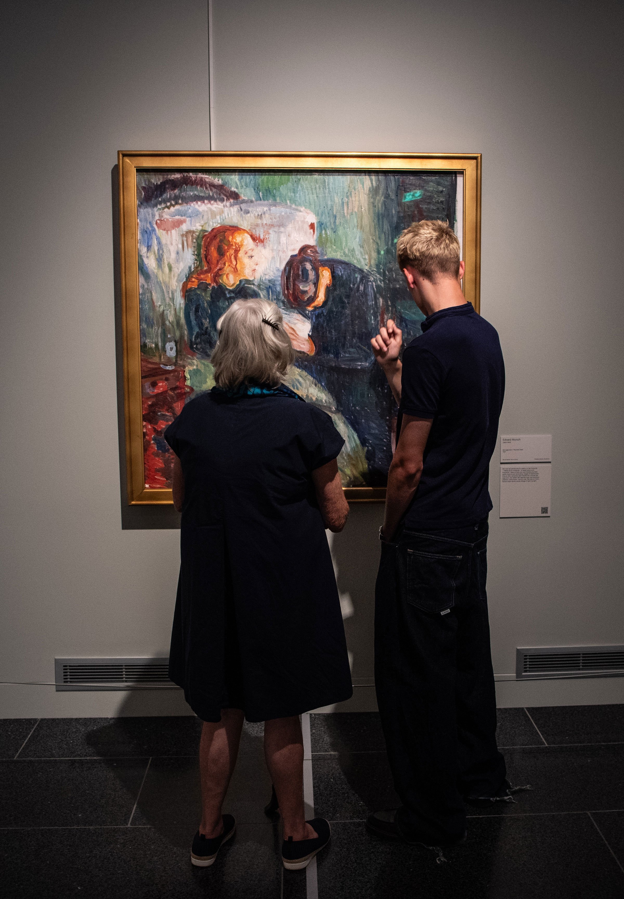 På hvis skuldre - Lars von Trier kuraterer, installationsview, 2026. Foto: Willumsen Museum.
