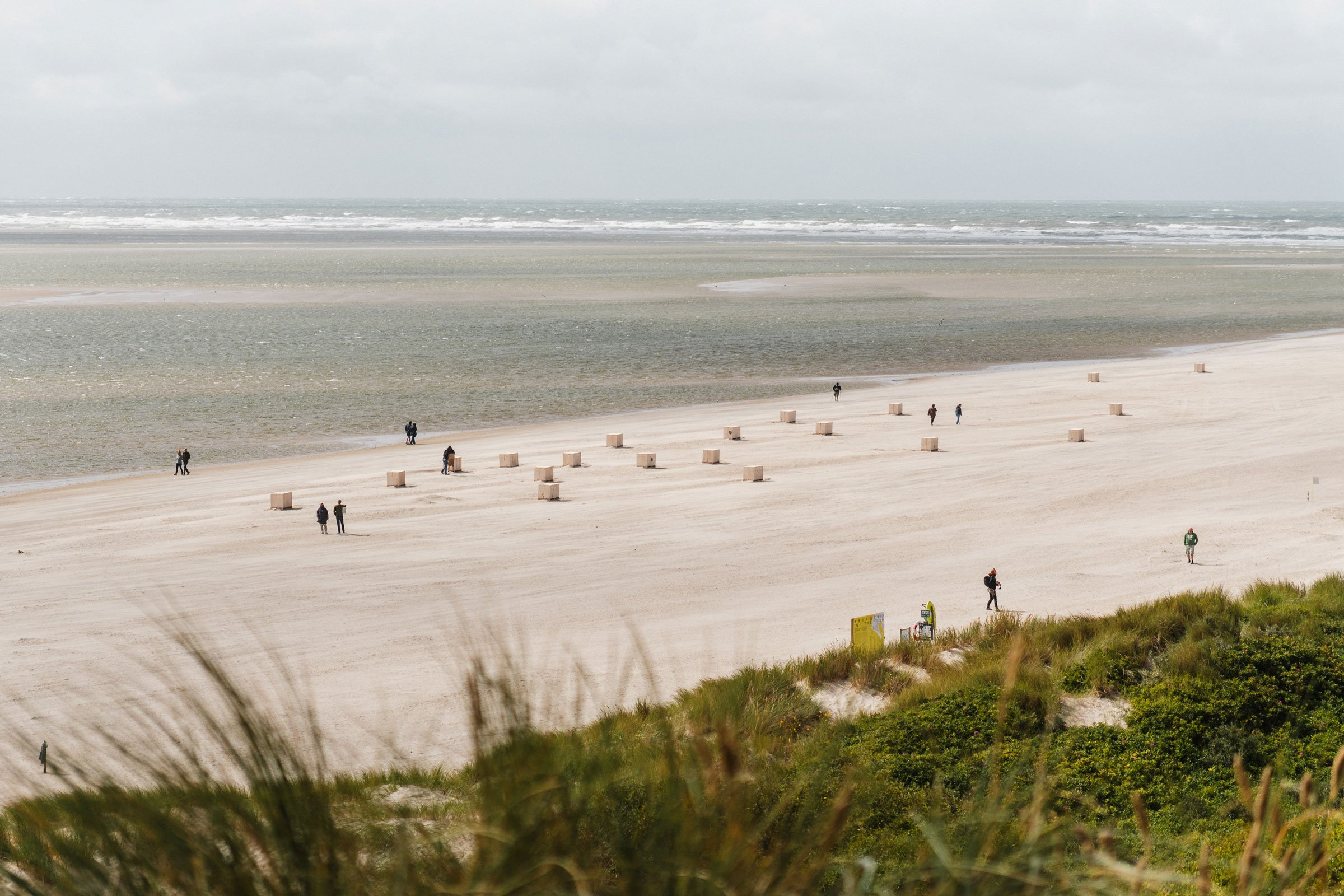 Amitai Romm og Djernes &amp; Bell, Study for a fossil (sand stone nourishment). Bringing In The Tide, Wadden Tide, 2026. Foto: Anders Worup.