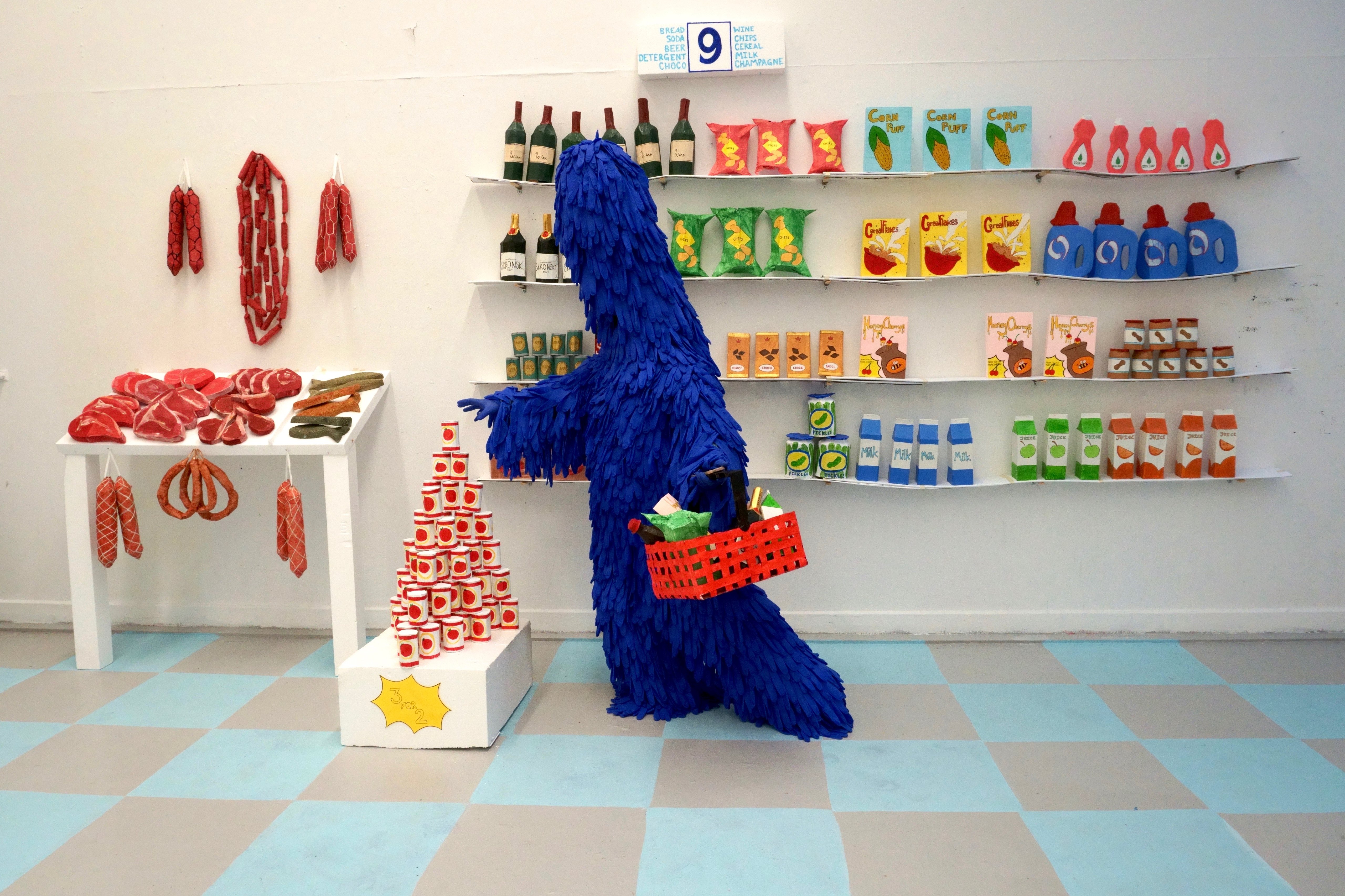 at the supermarket, Alberte Skronski. Kredit: Alberte Skronski. 