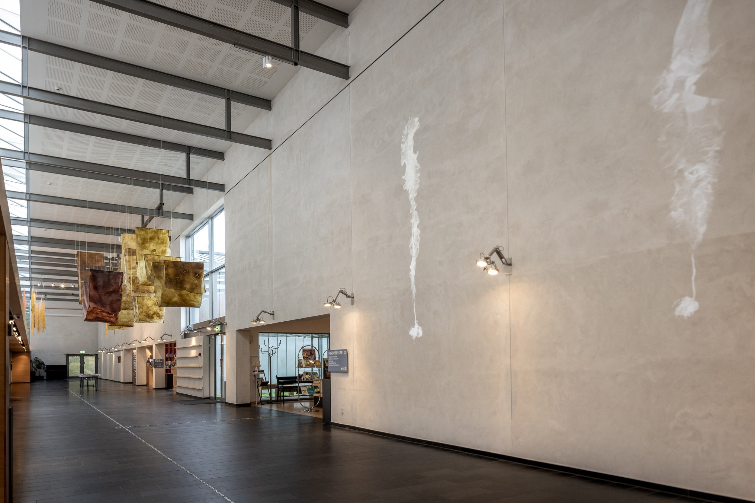 Tang: transformationer, installationsview. Vandrehallen, 2026. Foto: Kirstine Autzen.