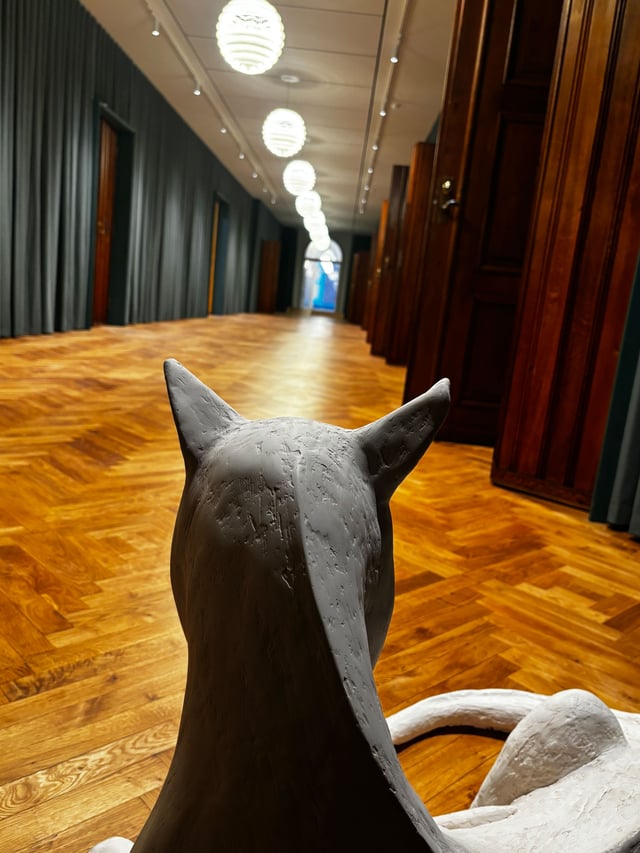 I den lange gang Stella Belling Archaeoceti (2025). Foto: Dansk Erhverv.