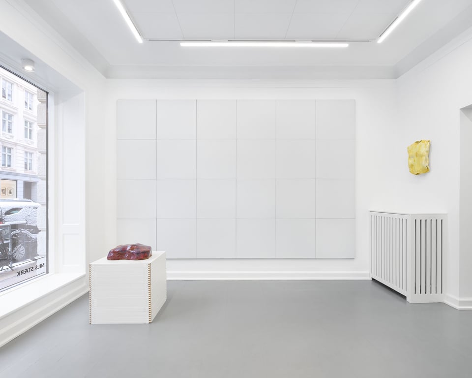 Udstillingsview fra NILS STÆRK i Holbergsgade. Foto: Brian Kure