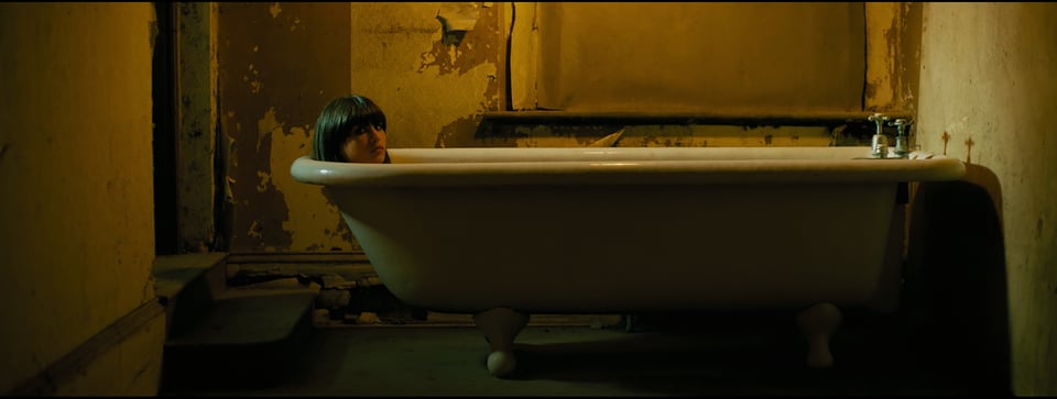 Larissa Sansour og Søren Lind: Still fra filmen <em>Familiar Phantoms</em>.