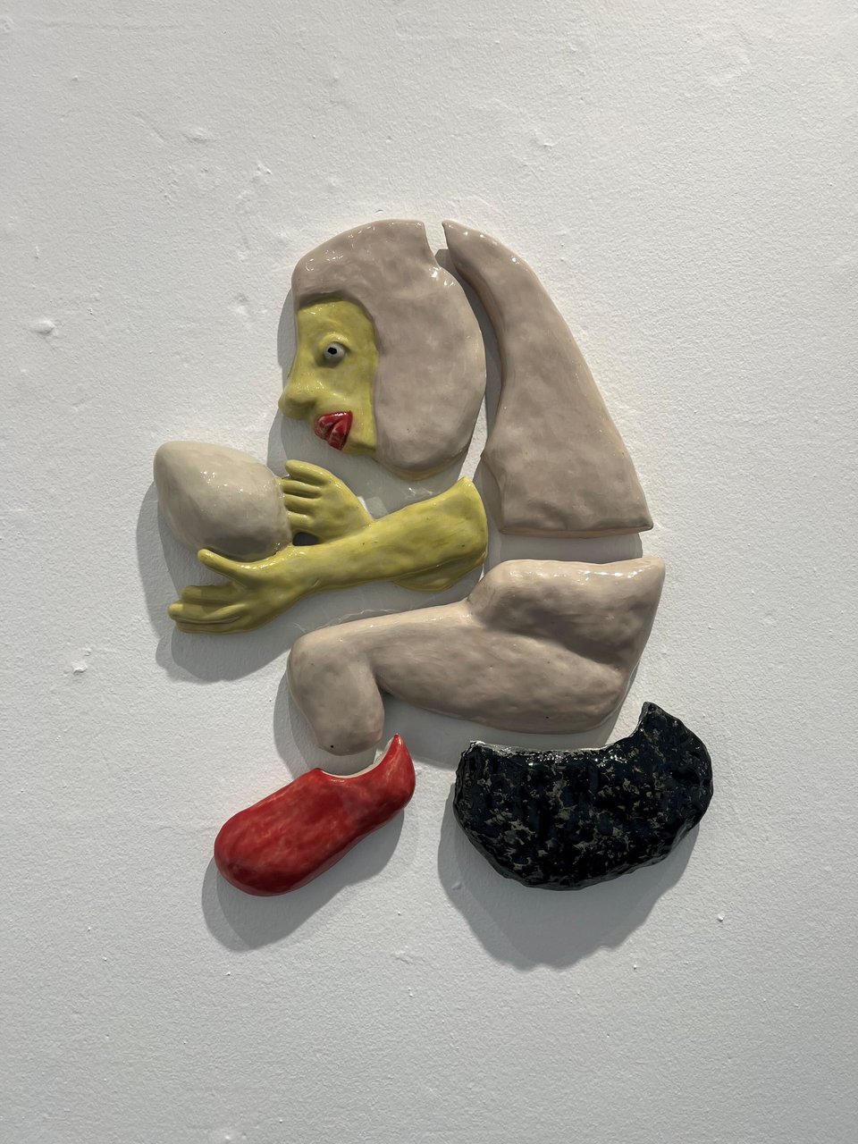 Mette Rasmussen udstilling <i>Vrangagtige billeder</i> på Københavns Kunsthandel, 2025. Installationsfoto: Københavns Kunsthandel