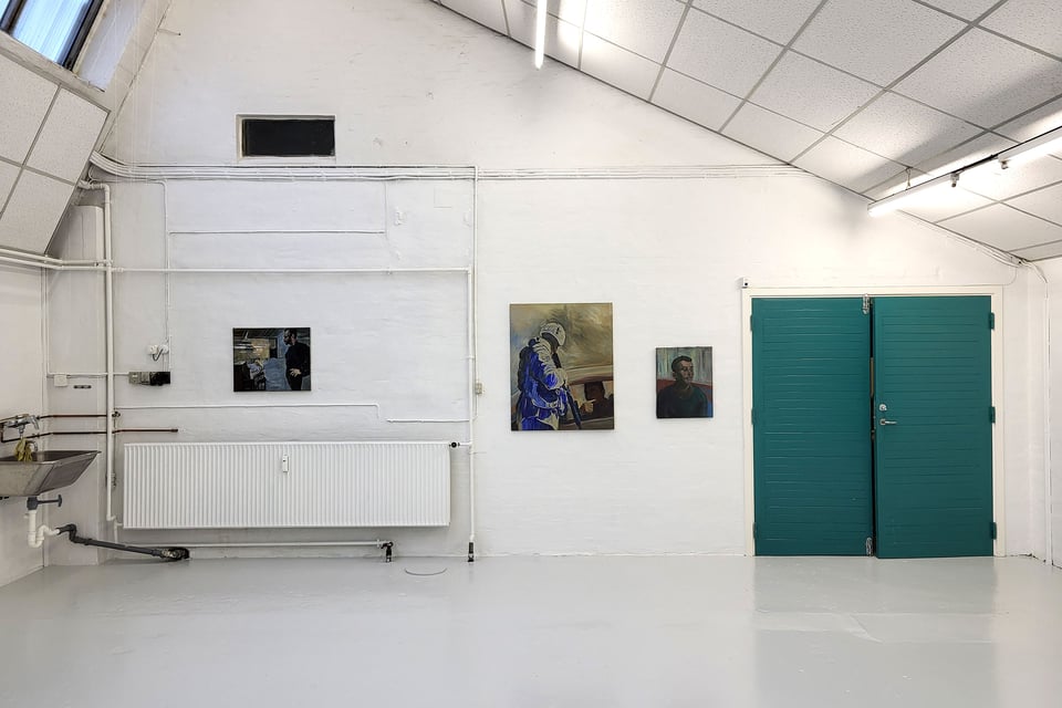 Udstillingsview. Henrik Jørgensen: <i>Jeg sender billedet med mine øjne</i>